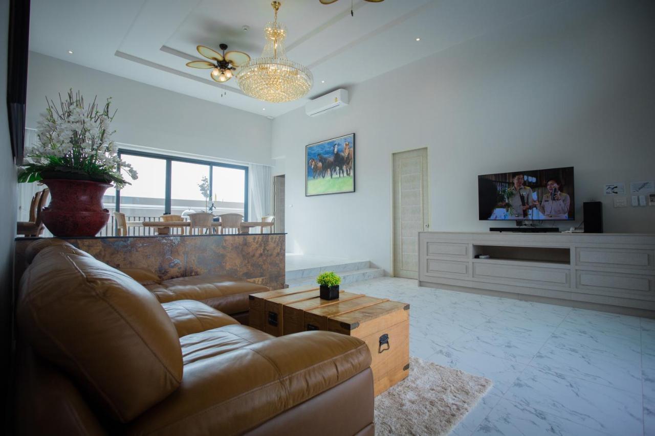 Gold Chariot Pool Villa, Phuket - Sha Plus Certified Pantai Bang Tao Luaran gambar